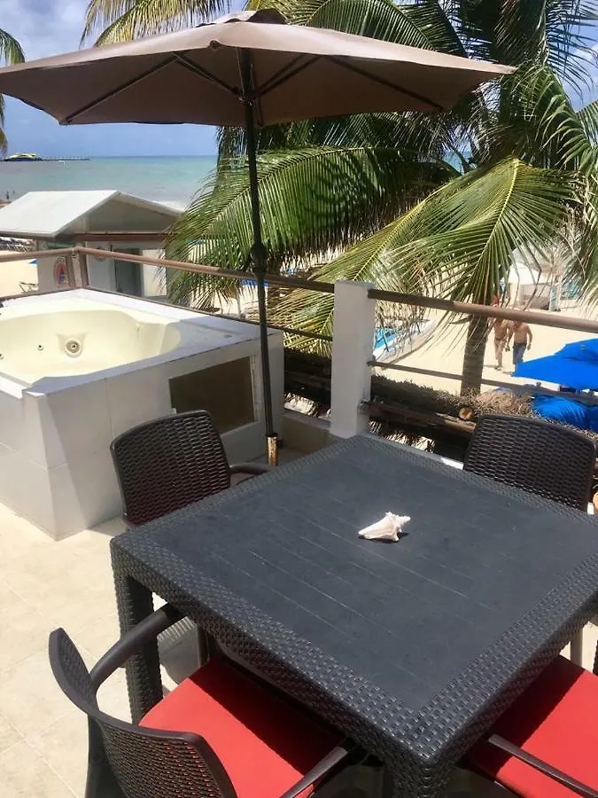 Skyline Suite Playa del Carmen 0*,